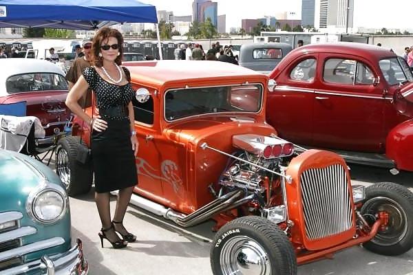 10P Deauxma at the Vegas car show