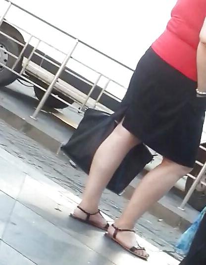 25P Spy feet, legs, foot, ankle, fingers romanian