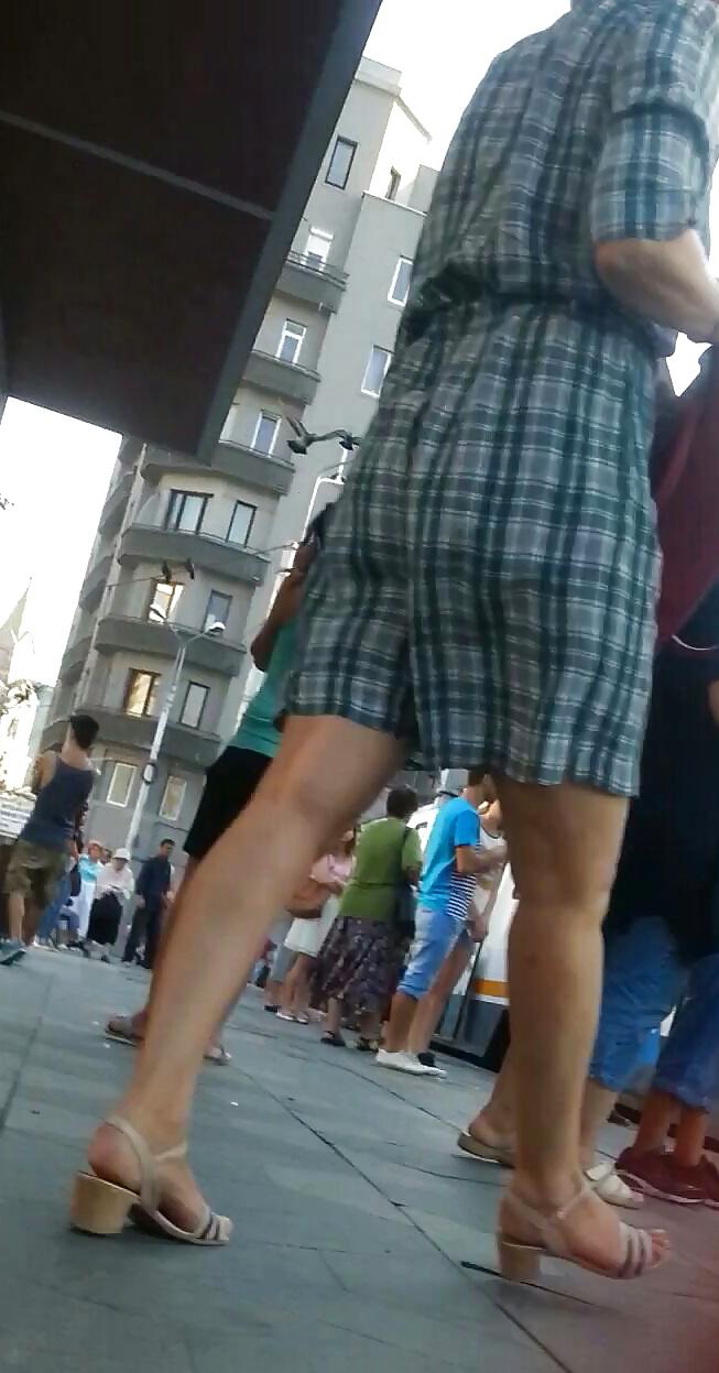 25P Spy feet, legs, foot, ankle, fingers romanian