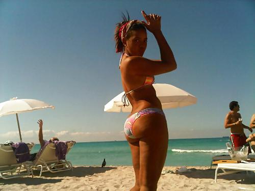 16P Angela Simmons. (Sexy Bikini Edition)