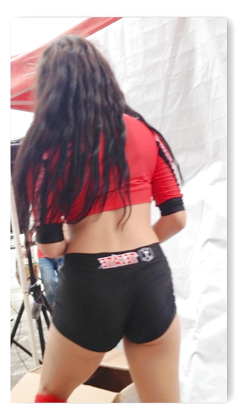 25P Tecate Girls