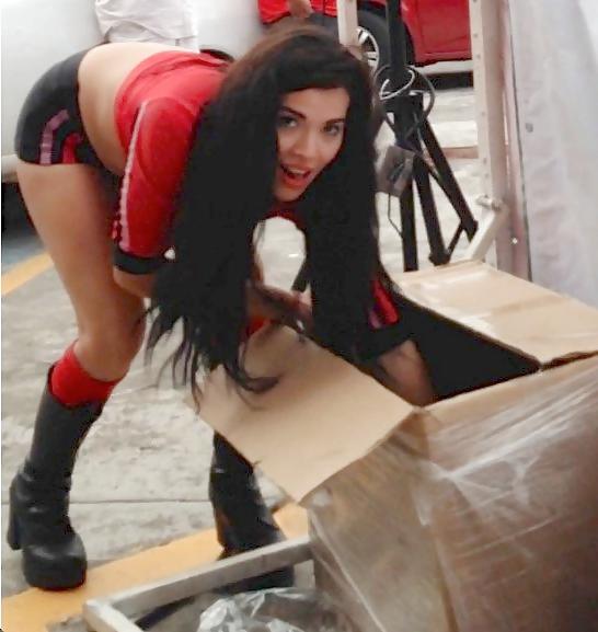 25P Tecate Girls