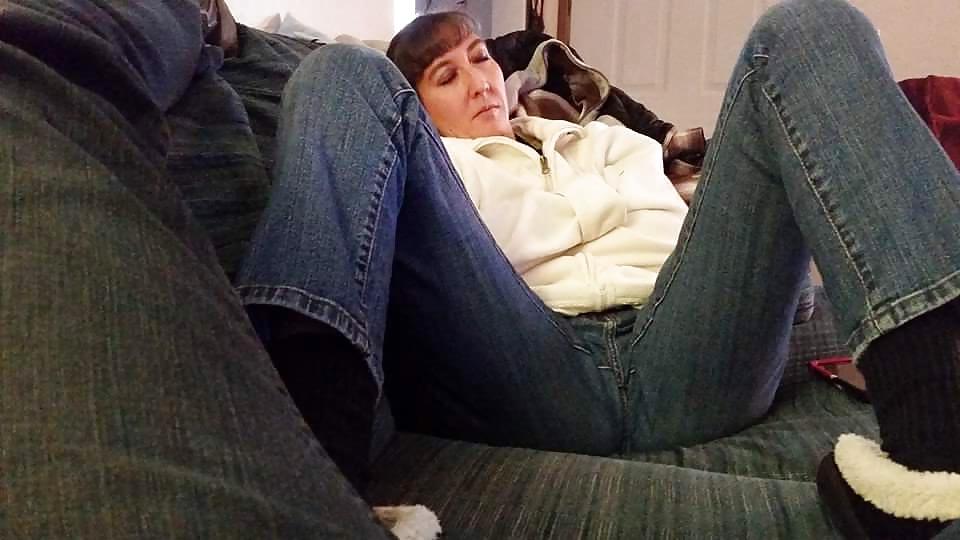 25P My Wife's pussy mound you can see through jeans.
