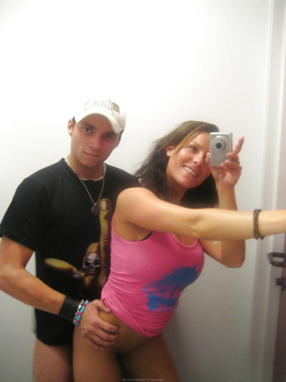 25P Cute Young Couple Cute Ass