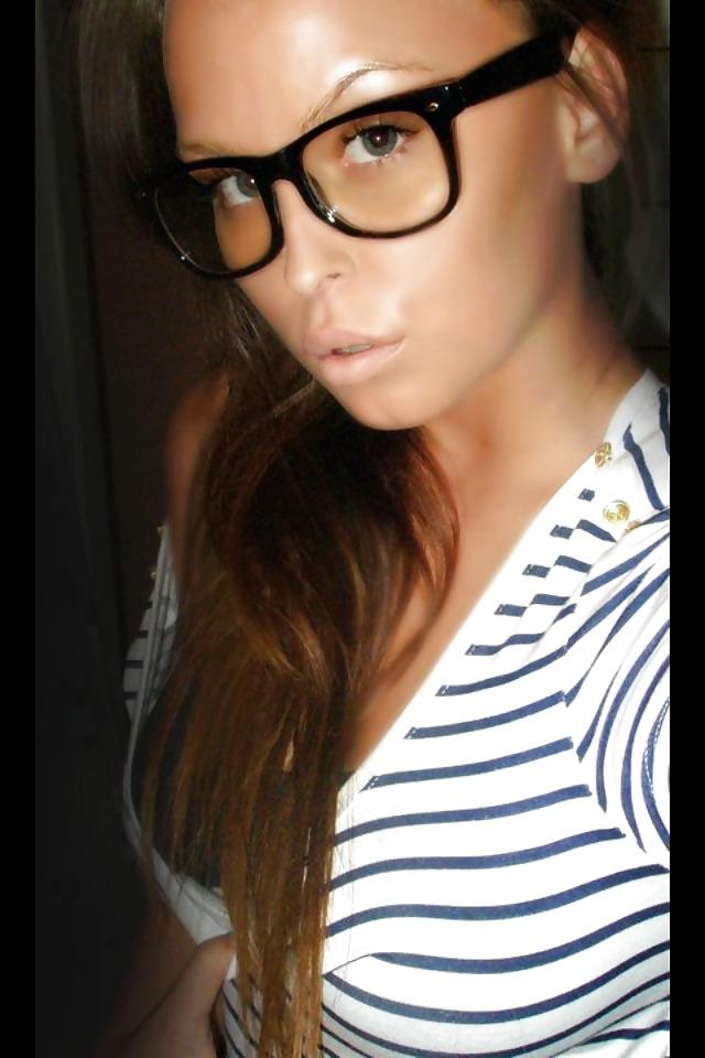 25P Facebook babes 16