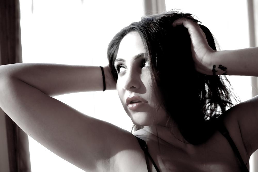 25P Professional Sex Pictures