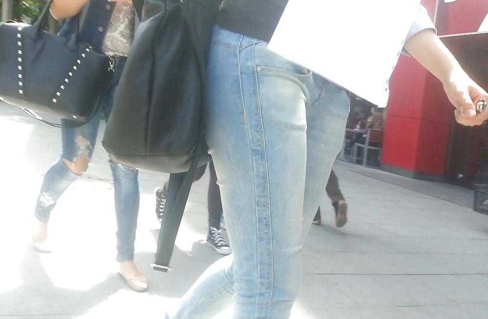 25P Spy cameltoe jeans, shorts sexy women romanian