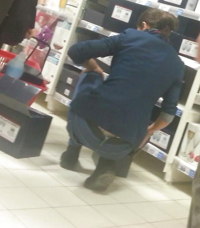 20P Spy sexy panties and ups ass old + young romanian