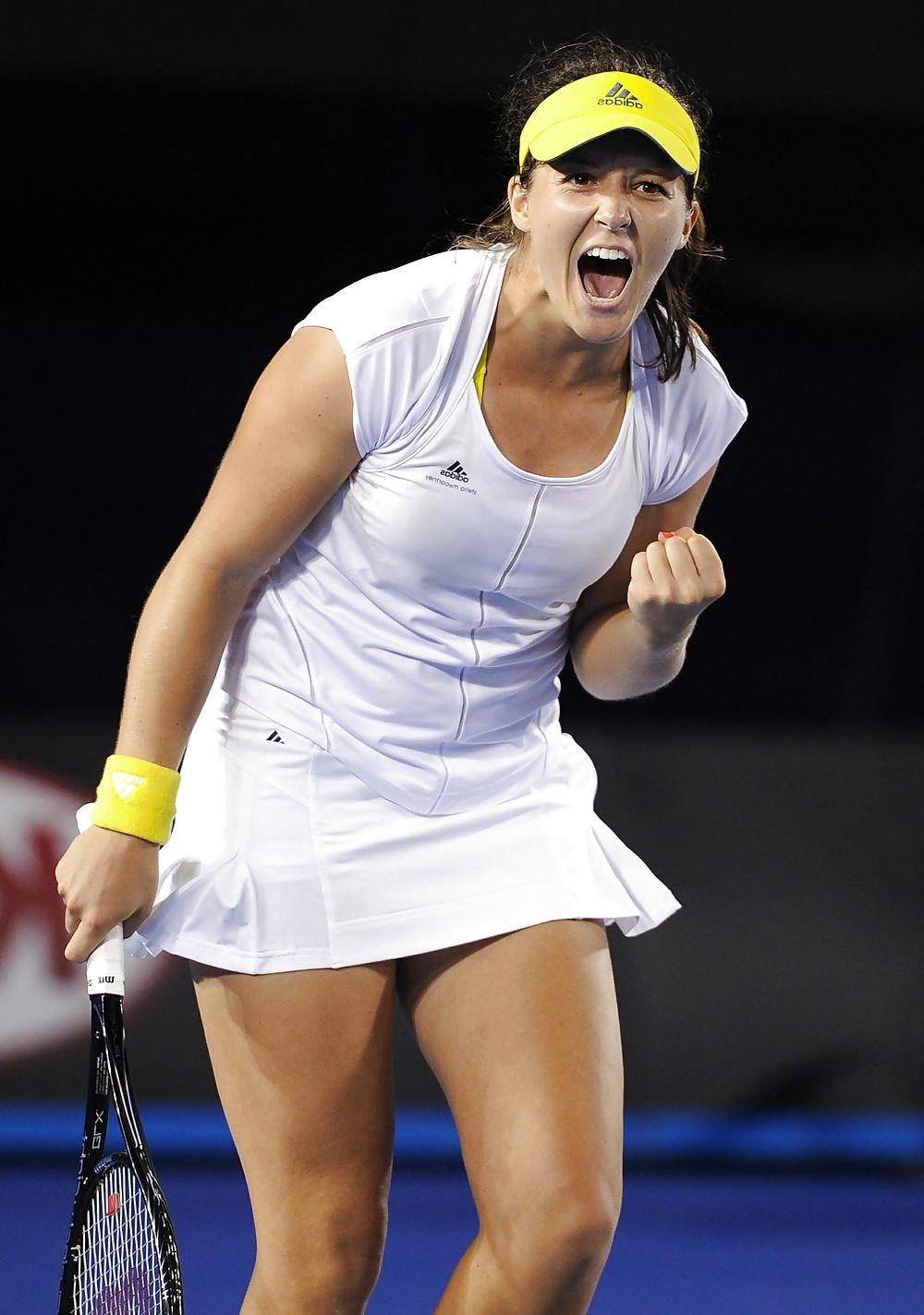 25P Laura Robson Oncourt