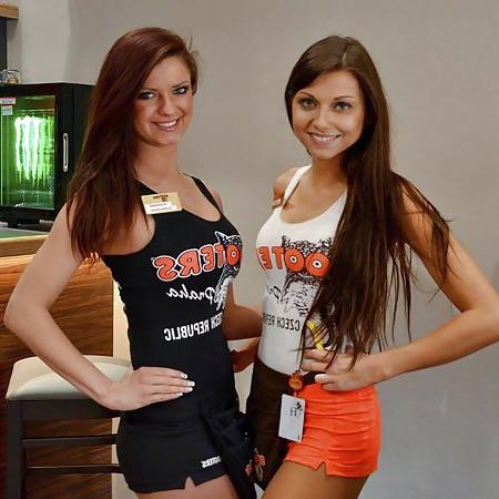 18P Hooters Girls Prague- Which one would you fuck and how?!
