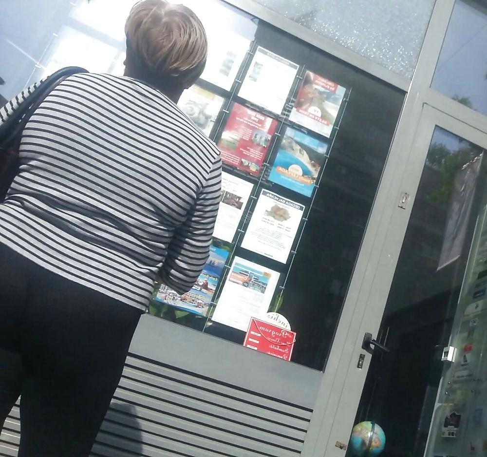 25P Spy sexy ass mature romanian