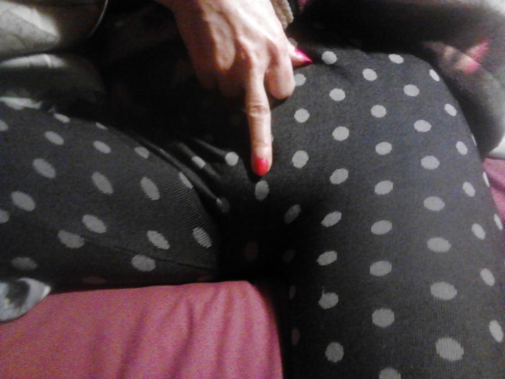 25P Pretty nails on mound