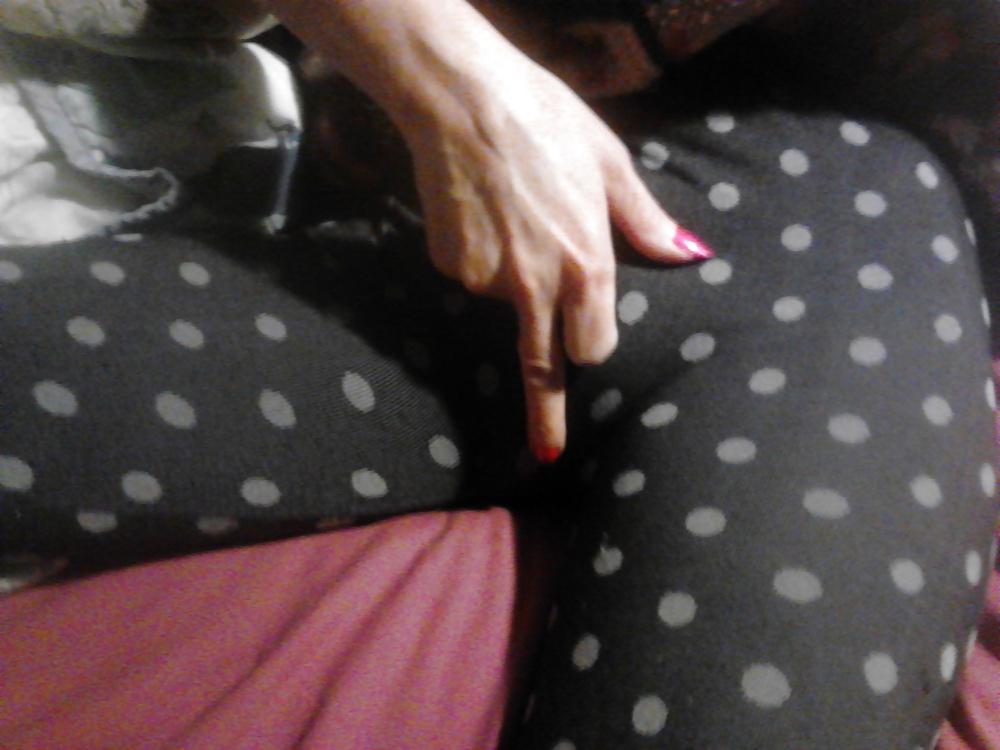 25P Pretty nails on mound