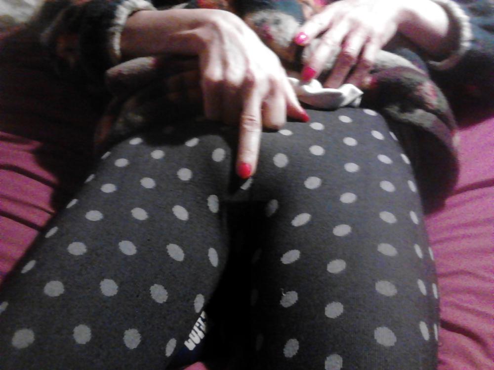25P Pretty nails on mound