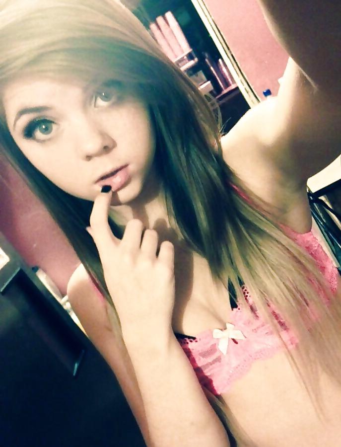 25P Perfect Teen - anyone know her name?
