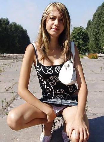 15P Show me your pussy please