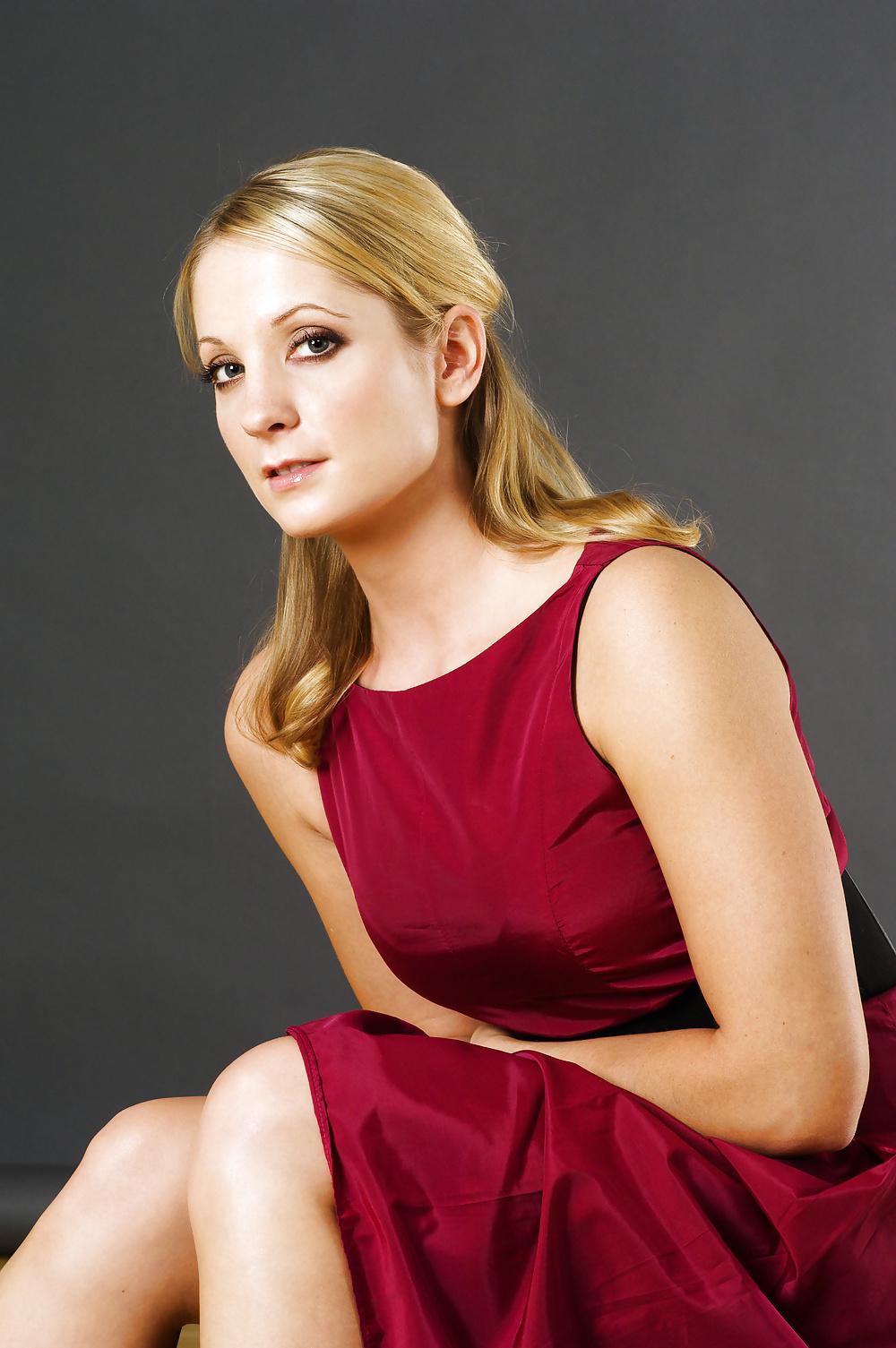 25P Let's Jerk Off Over...Joanne Froggatt (Downton Abbey)