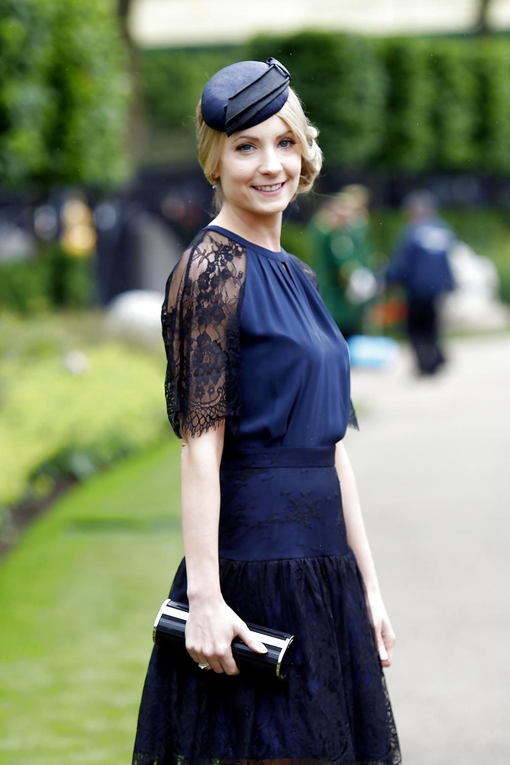 25P Let's Jerk Off Over...Joanne Froggatt (Downton Abbey)