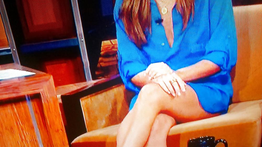 13P TV WOMEN I CUMMMM OVER