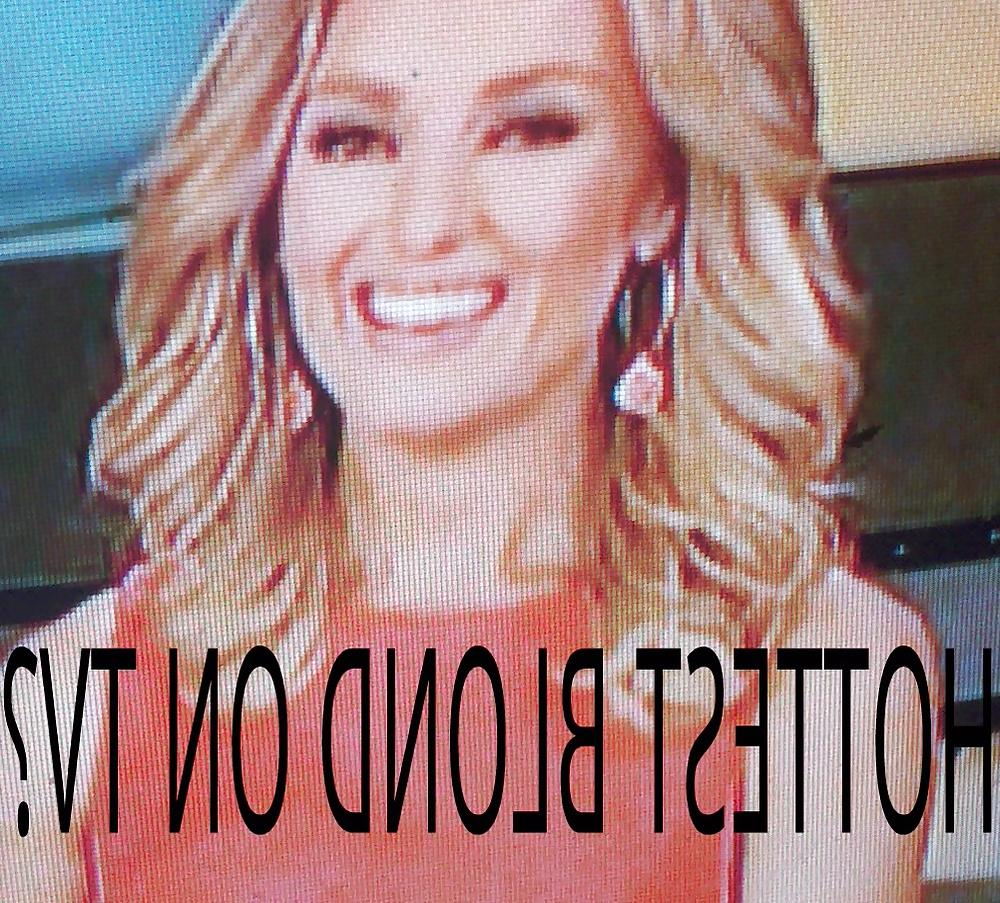 13P TV WOMEN I CUMMMM OVER