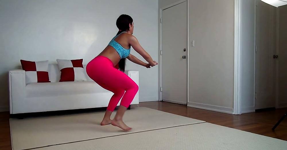 25P Incredible Girl With Perfect Body