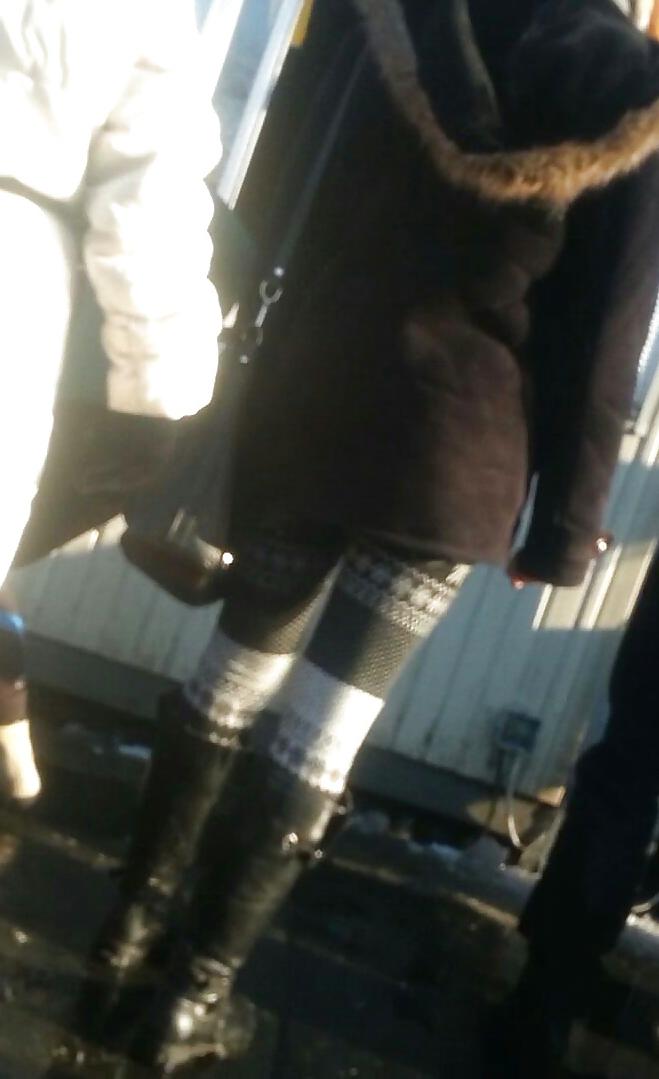 25P Spy leggigns,feet, legs tight sexy women romanian
