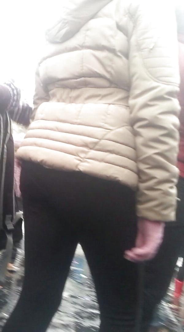 25P Spy leggigns,feet, legs tight sexy women romanian