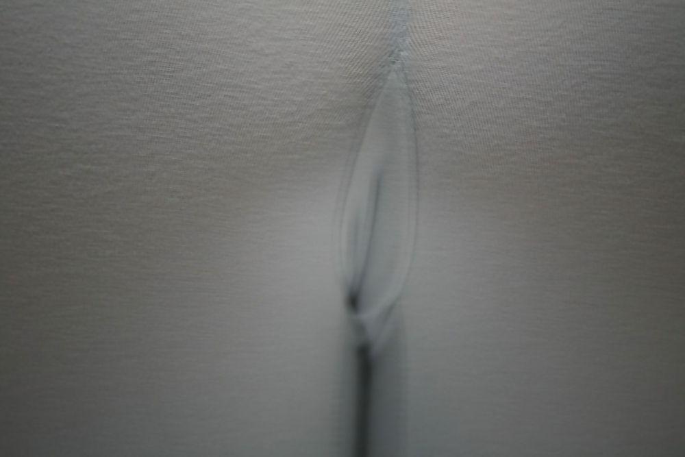 9P MILF Cameltoe 3