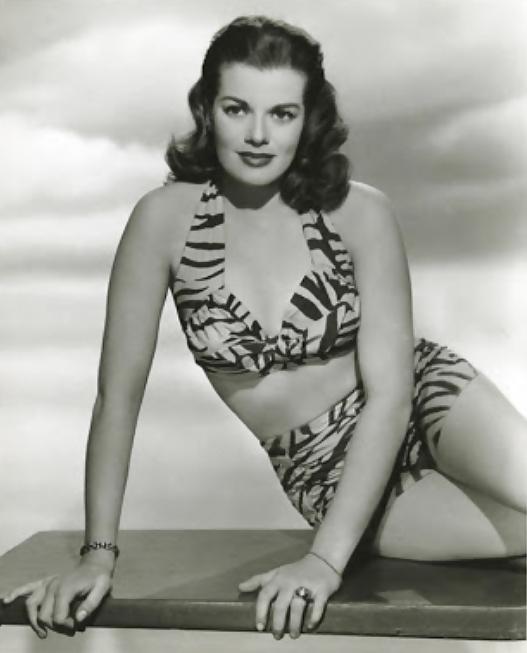 25P Let's Jerk Off Over ... Janis Paige
