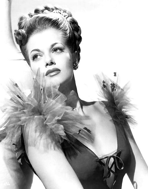25P Let's Jerk Off Over ... Janis Paige