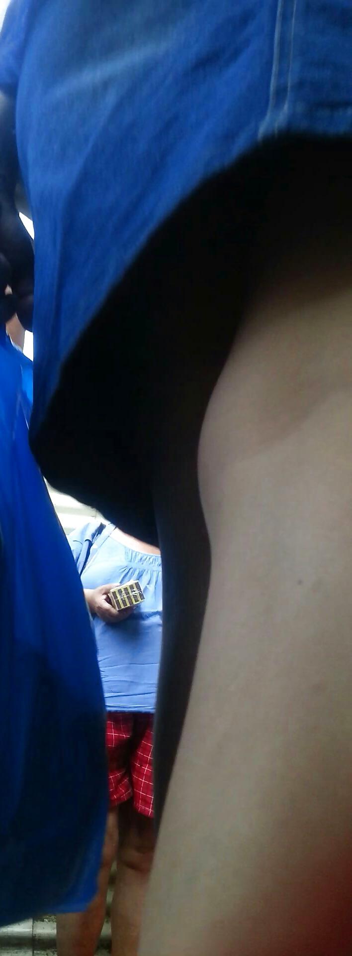 25P Spy sexy teens and mature skirt, feet romanian