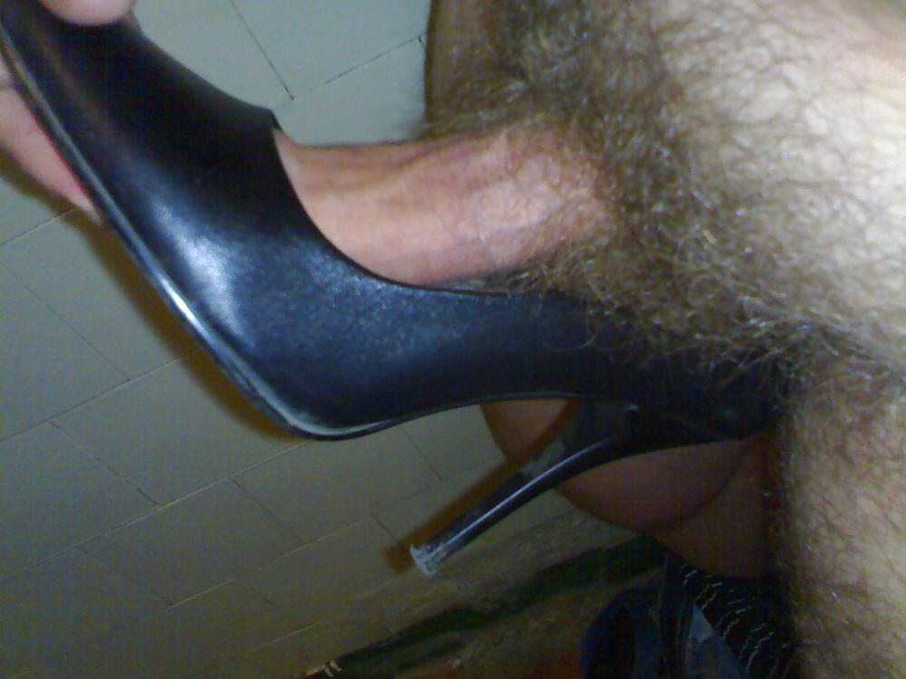 23P Ex-girlfriend legs, pantyhose and cum on her heels