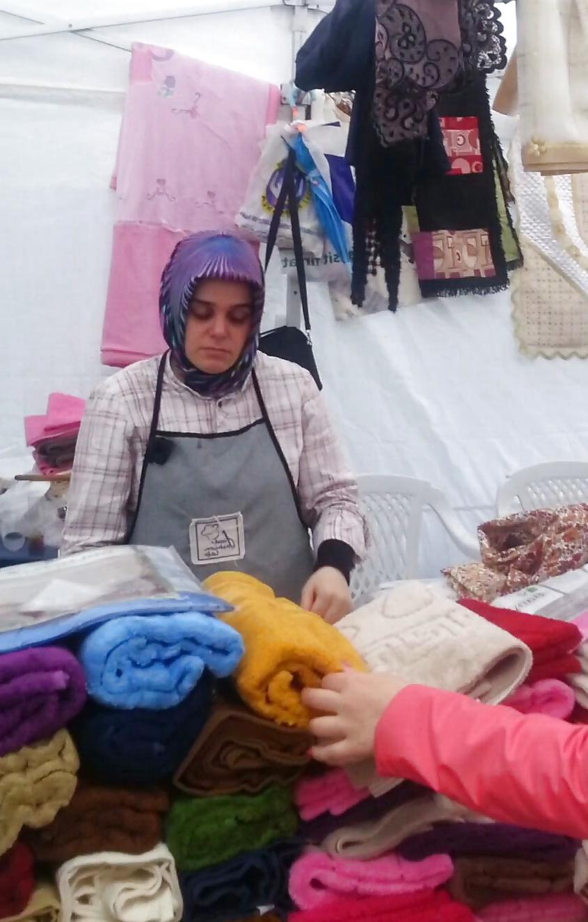 17P Spy turkish women turban in romanian