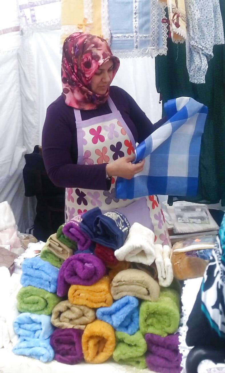 17P Spy turkish women turban in romanian