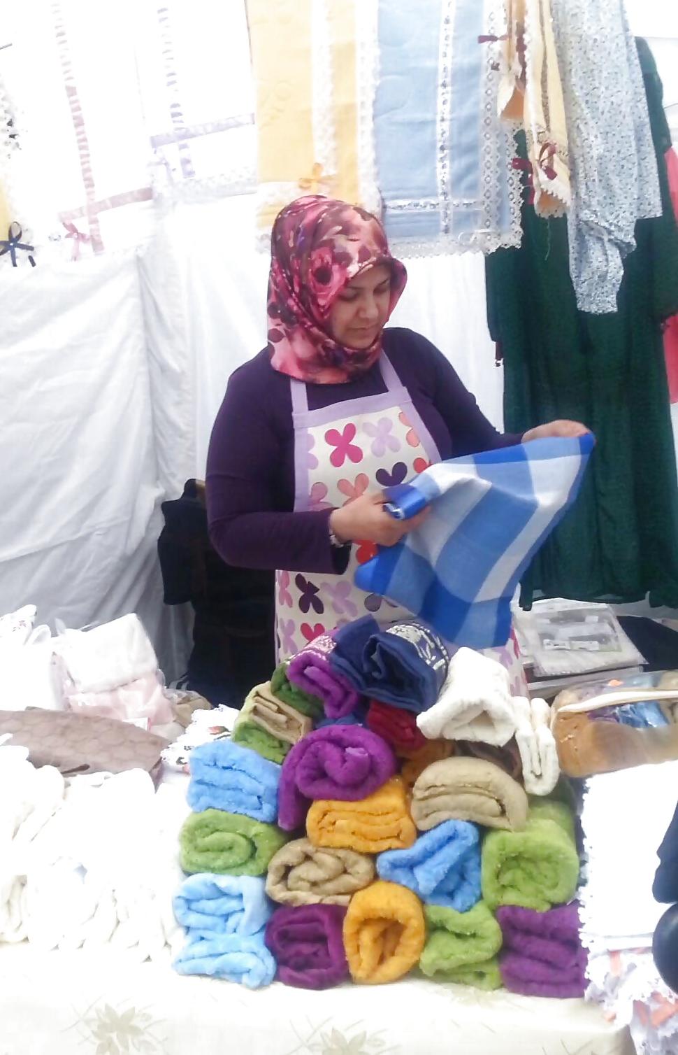 17P Spy turkish women turban in romanian