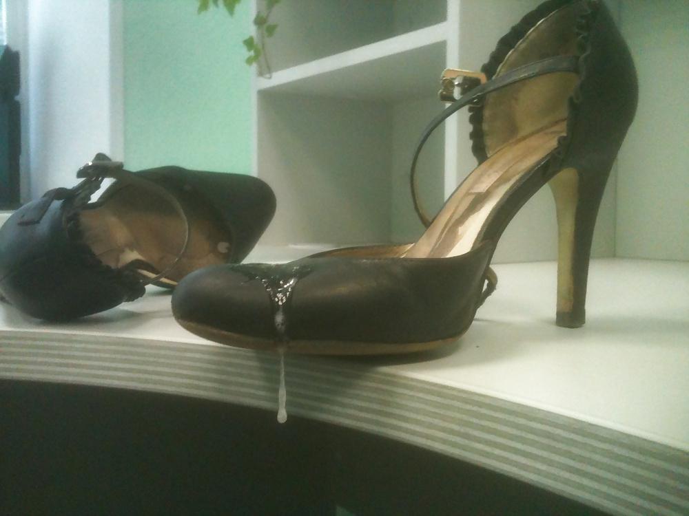 24P 12 times fucked and cummed co-workers heels