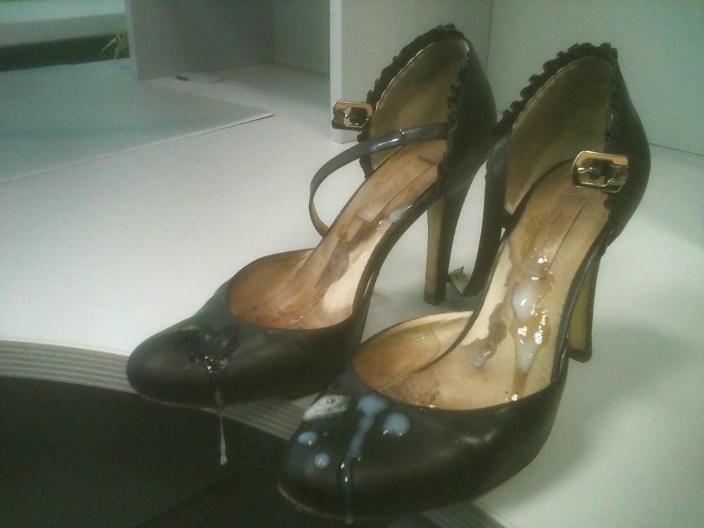 24P 12 times fucked and cummed co-workers heels
