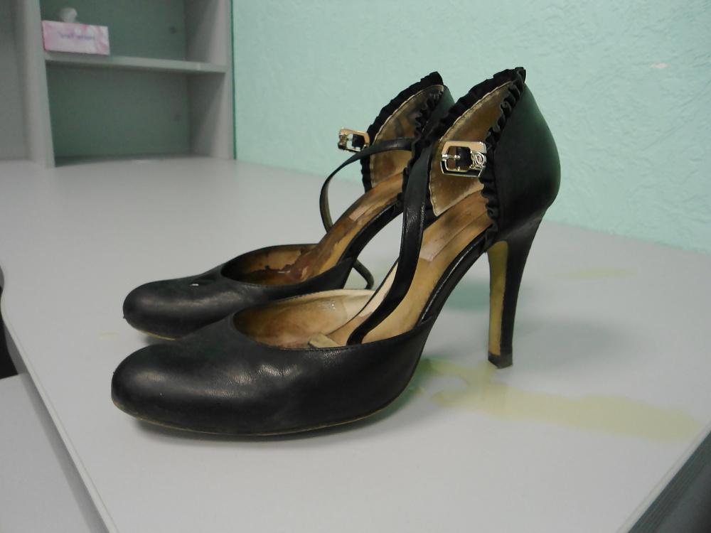24P 12 times fucked and cummed co-workers heels