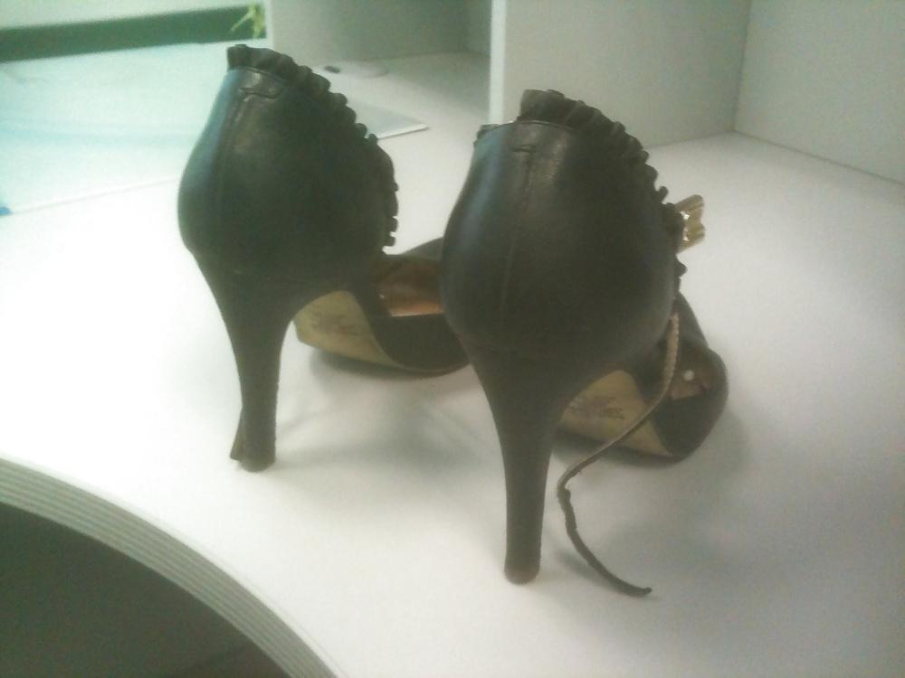 24P 12 times fucked and cummed co-workers heels