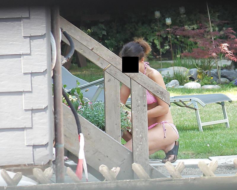13P Voyeured neighbourhood MILF