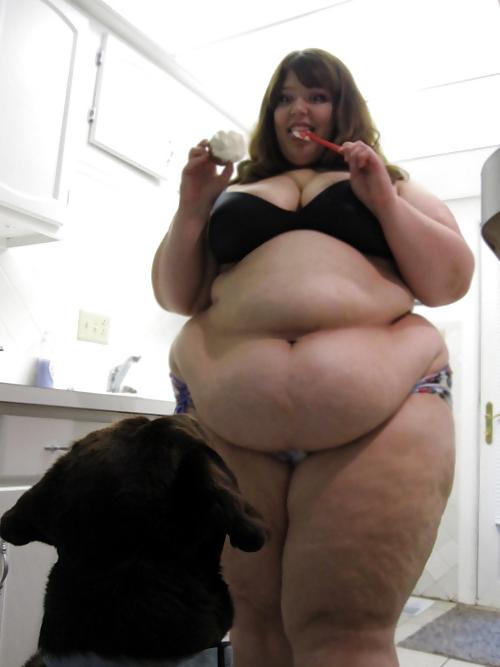25P HOT BELLY MEAT
