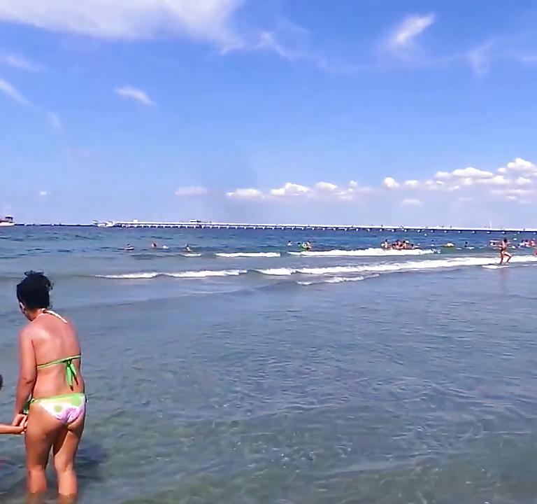 25P Spy beach summer mature romanian