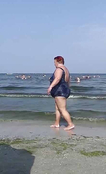 25P Spy beach summer mature romanian