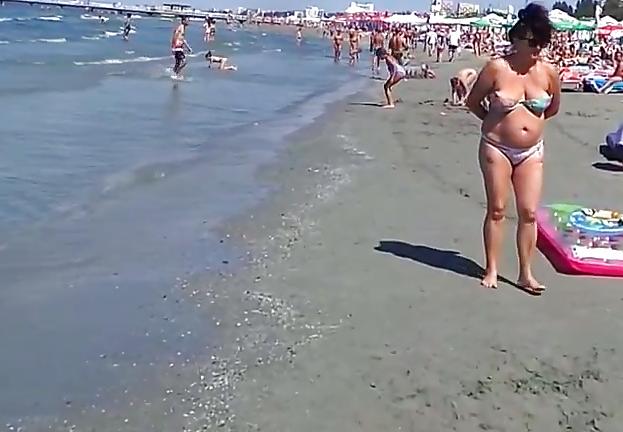 25P Spy beach summer mature romanian