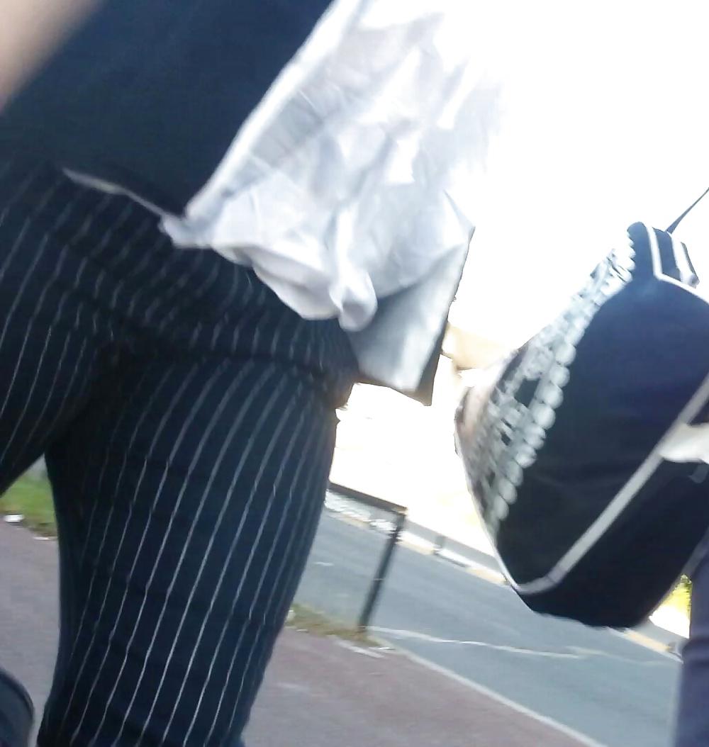 25P Spy sexy women cameltoe romanian