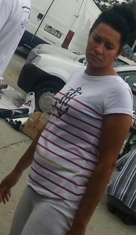25P Spy sexy mature face, feet and bust romanian