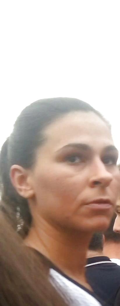 25P Spy sexy mature face, feet and bust romanian