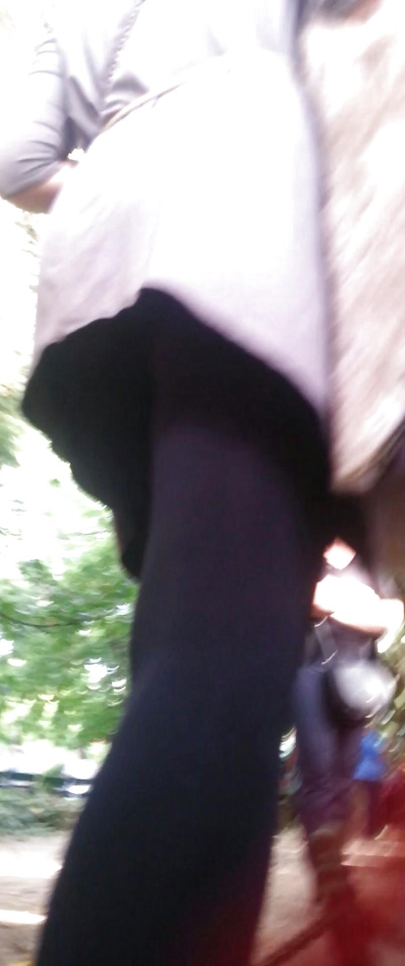 25P Spy girls teens leggigns, ass, cameltoe romanian
