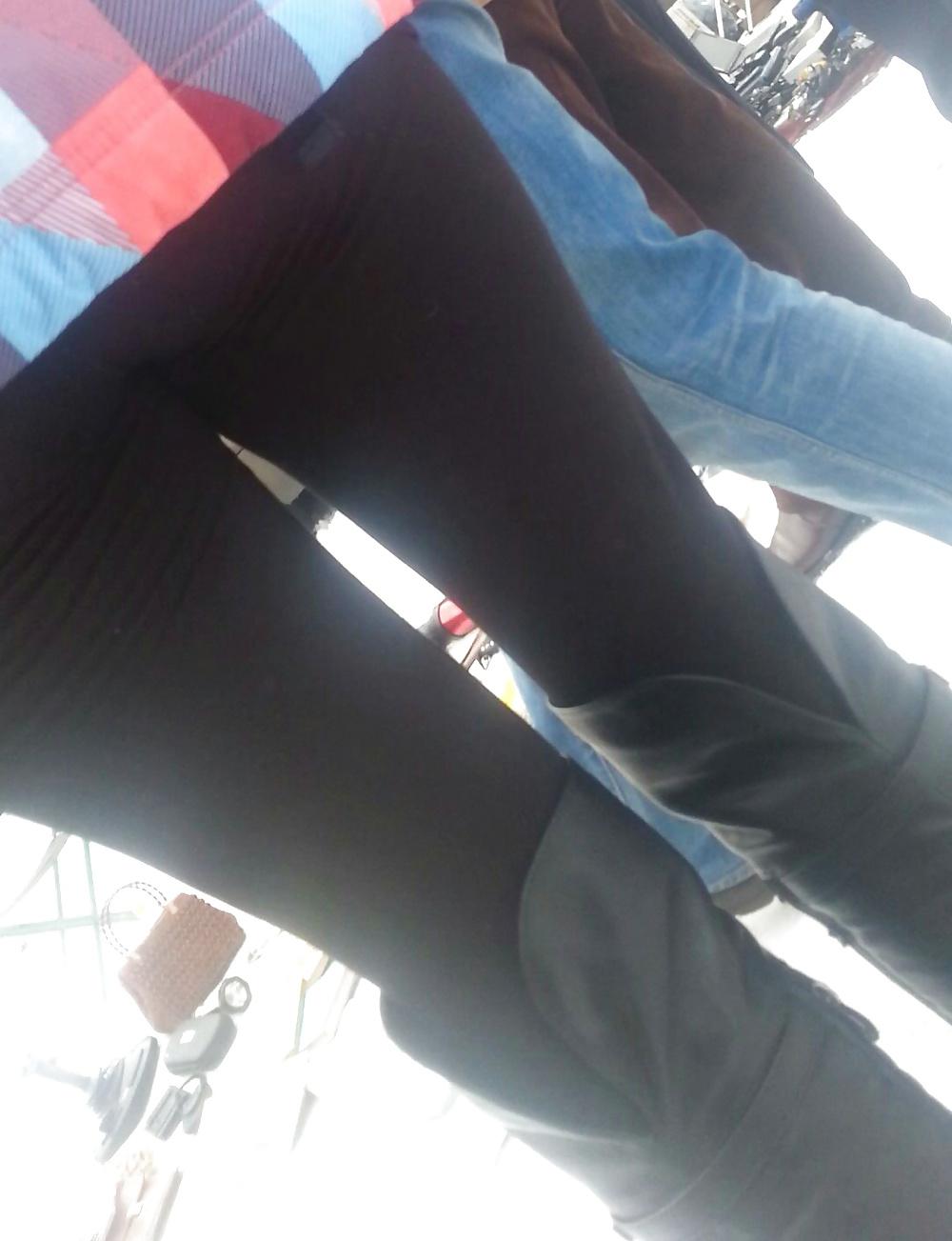 25P Spy girls teens leggigns, ass, cameltoe romanian