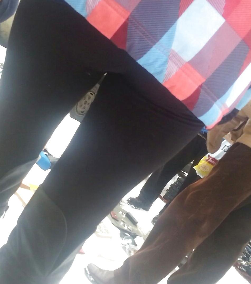 25P Spy girls teens leggigns, ass, cameltoe romanian